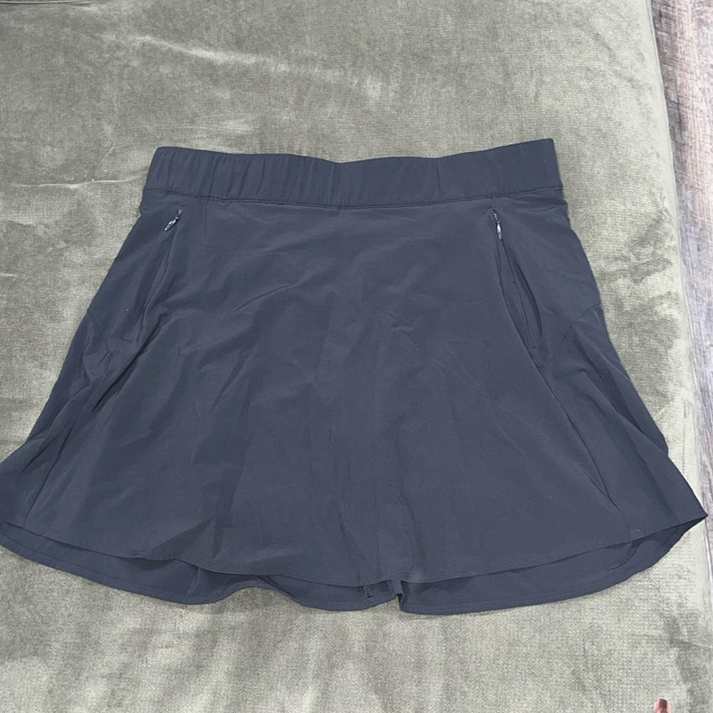 Black T by Talbots skort